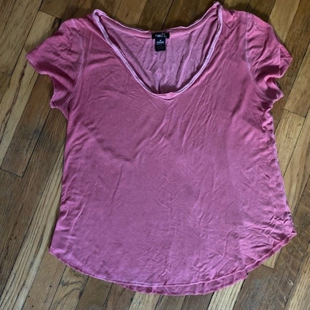 Rue 21 Peach V-neck Short Sleeve Blouse - Picture 2 of 5